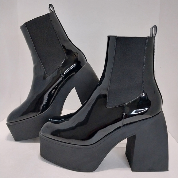 Steve Madden Teaser Patent Leather Boots, Size 8.5 - Picture 1 of 13